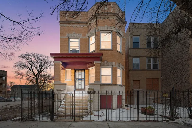 $389,000 | 1439 West Garfield Boulevard, Chicago, IL 60636