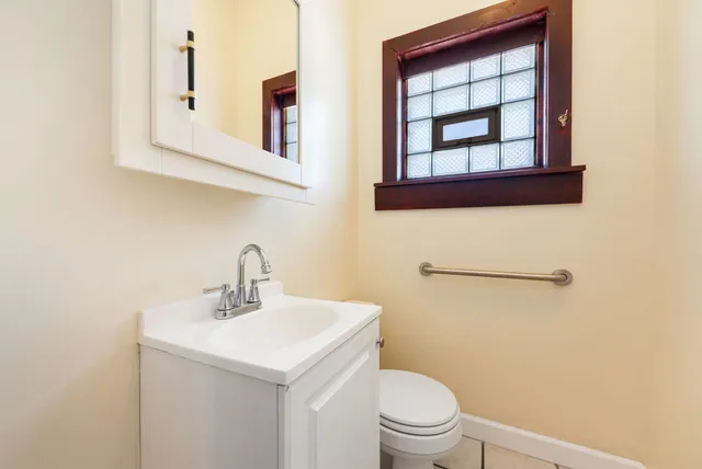 $389,000 | 1439 West Garfield Boulevard, Chicago, IL 60636