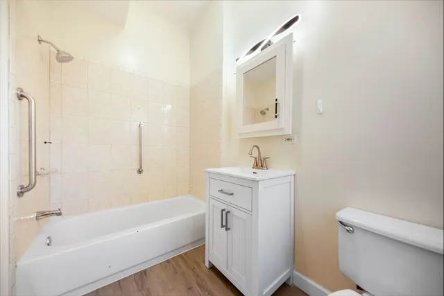 $389,000 | 1439 West Garfield Boulevard, Chicago, IL 60636