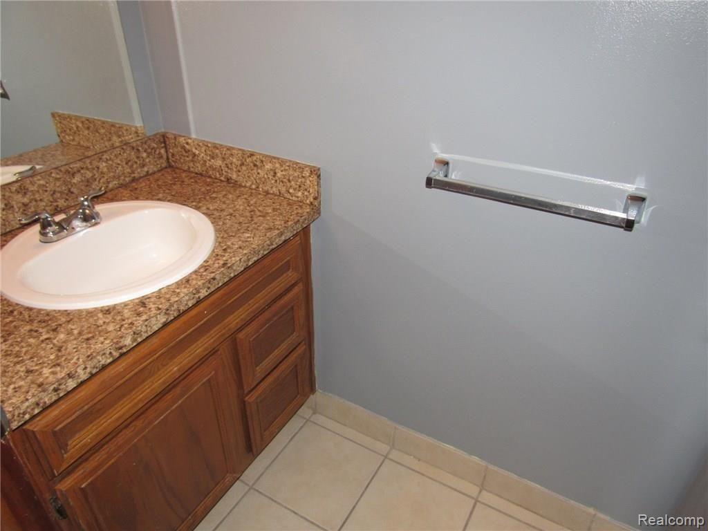 54121 Powderhorn Ridge Utica, MI 48316 - Photo 24 of 29