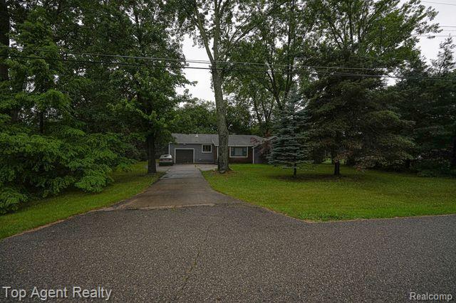8490 Millis Road Utica, MI 48317 - Photo 13 of 13 Gallery Image 13