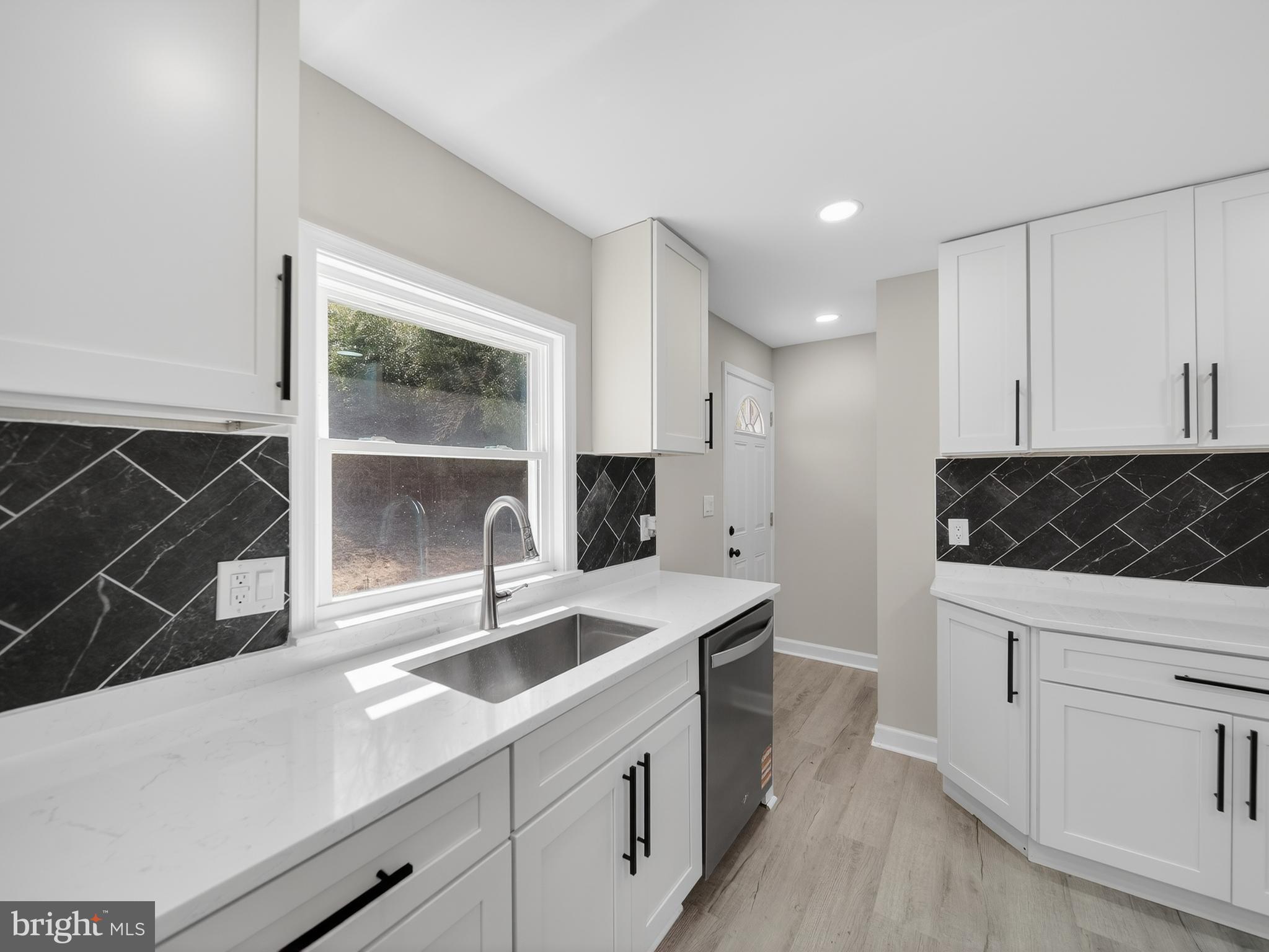 4475 Virginia Avenue Prince Frederick, MD 20678 - Photo 15 of 51