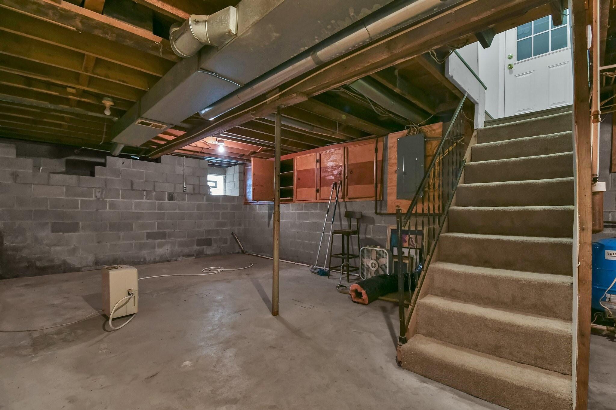 8091 Jacksontown Road Heath, OH 43056 - Photo 23 of 29 Jacksontown.BSMNT
