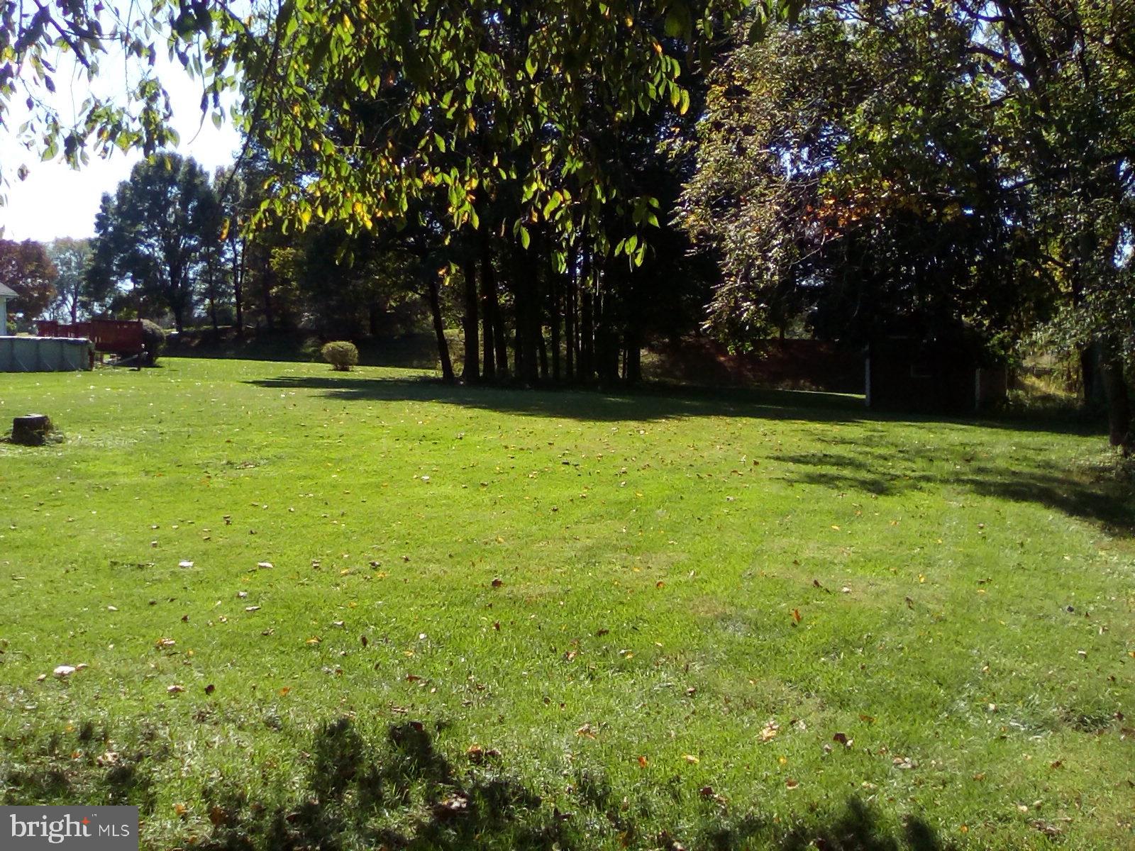 104 Twining Bridge Road Newtown, PA 18940 - Photo 7 of 23 Backyard