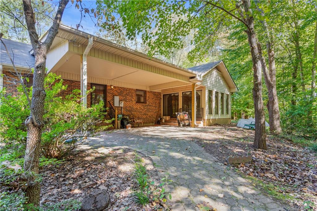 7763 Alcorn Road Oak Ridge, NC 27310 - Photo 27 of 32