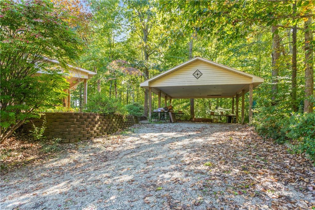 7763 Alcorn Road Oak Ridge, NC 27310 - Photo 29 of 32