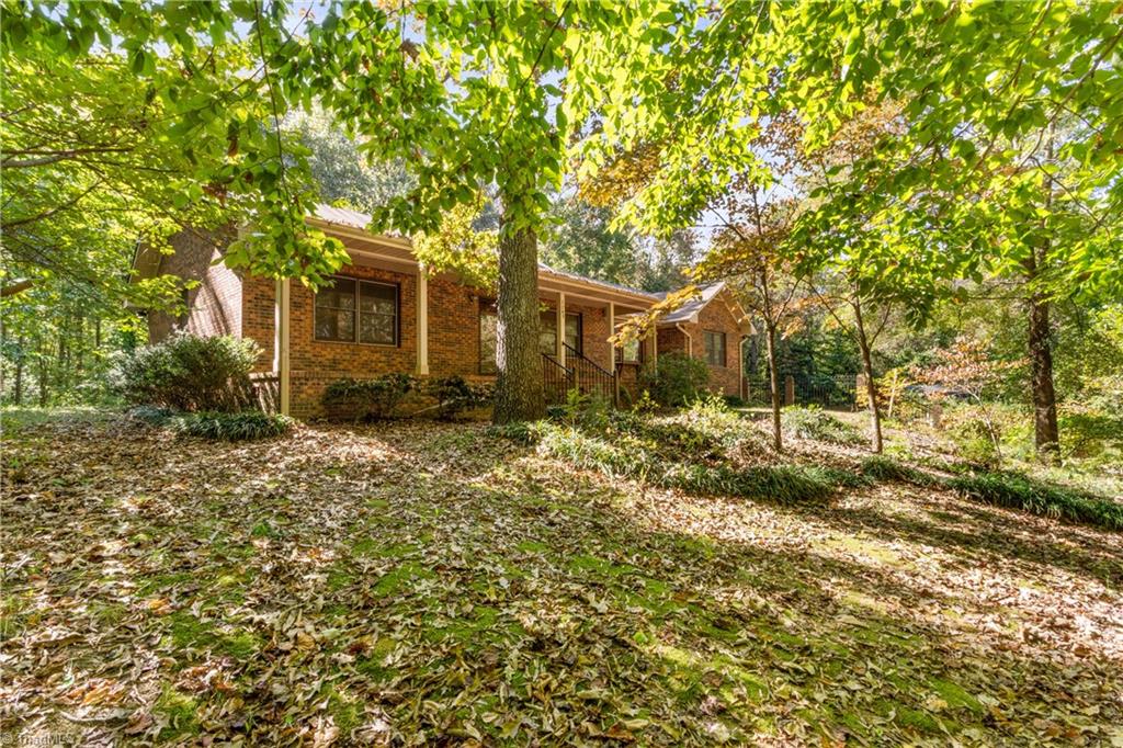 7763 Alcorn Road Oak Ridge, NC 27310 - Photo 4 of 32