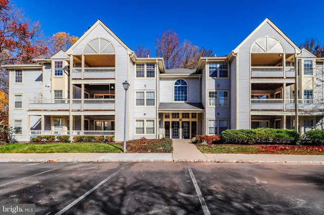 $2,650 | 116 Rainier Court, Unit 9, Princeton, NJ 08540