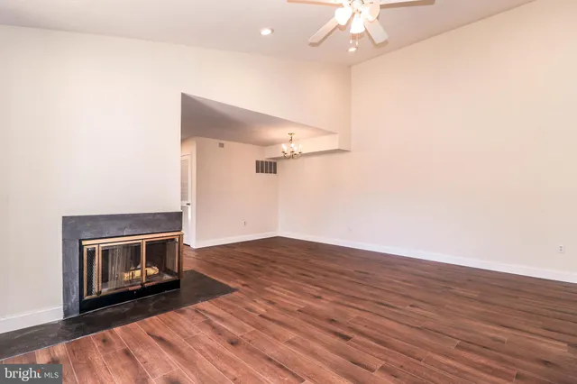 $2,650 | 116 Rainier Court, Unit 9, Princeton, NJ 08540