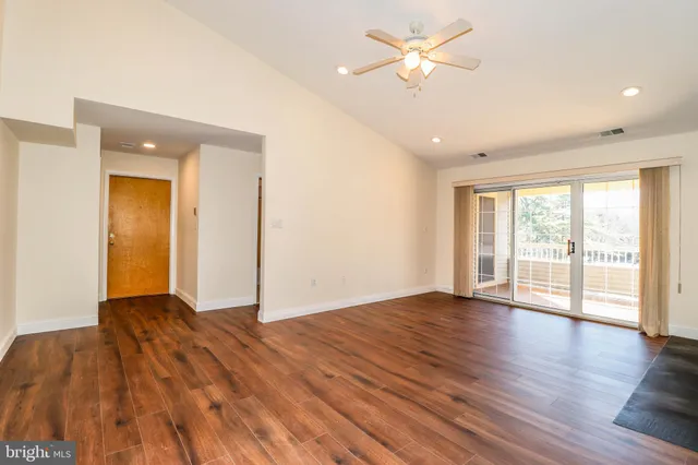 $2,650 | 116 Rainier Court, Unit 9, Princeton, NJ 08540