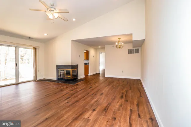 $2,650 | 116 Rainier Court, Unit 9, Princeton, NJ 08540