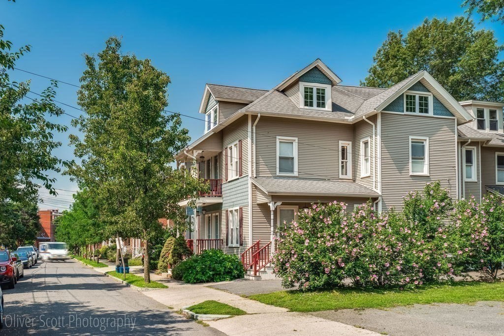 30 Graves Avenue, Unit B Northampton, MA 01060 - Photo 2 of 41 a front view of a house with garden