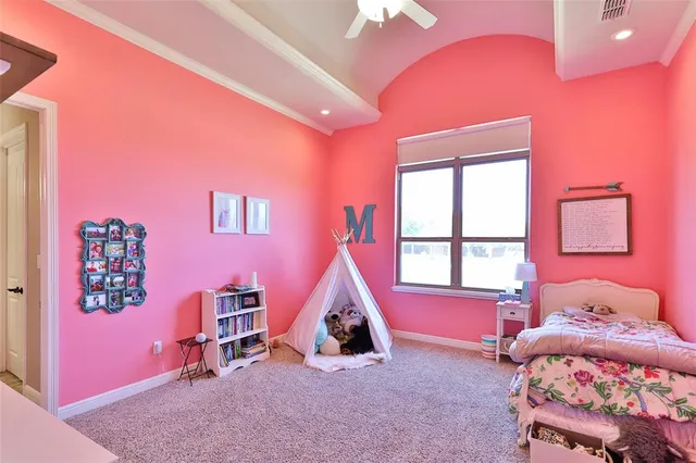 a view of empty room with windows