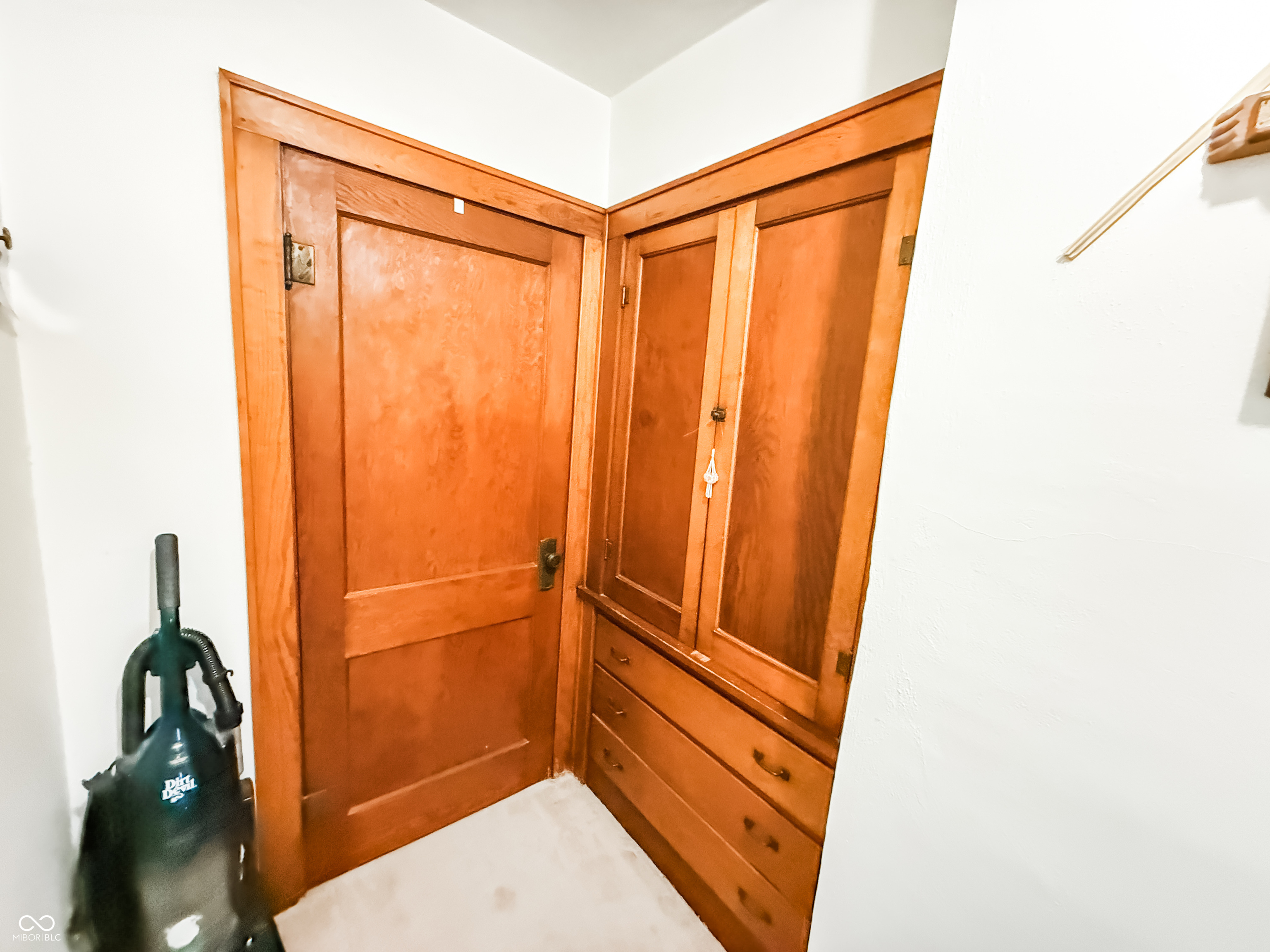 2806 Meridian Street Anderson, IN 46016 - Photo 25 of 34