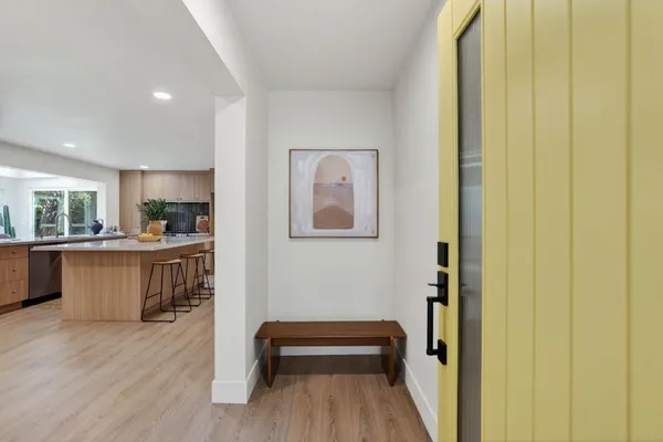 $1,050,000 | 1422 Potrero Way, Sacramento, CA 95822