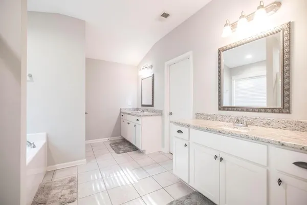 $320,000 | 215 Goldenrod Trail, Perry, GA 31069