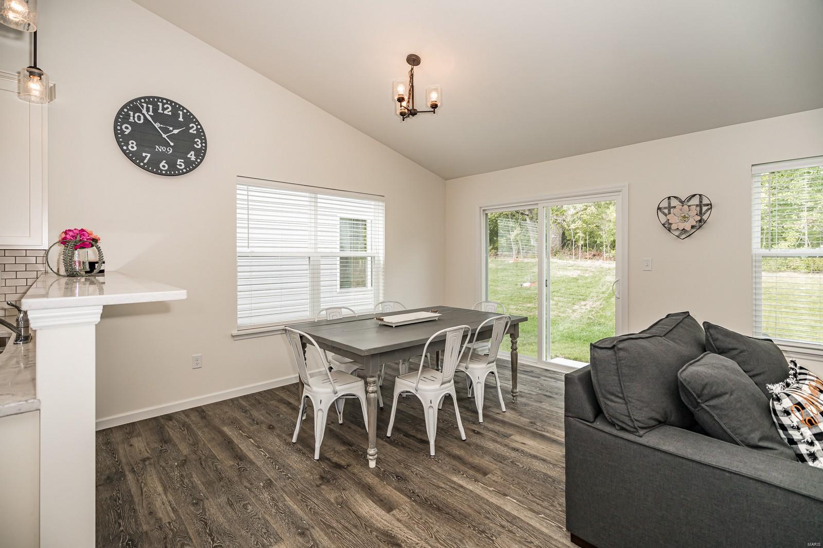 153 Keystone Ridge Drive O'Fallon, MO 63366 - Photo 11 of 25 Gallery Image 11