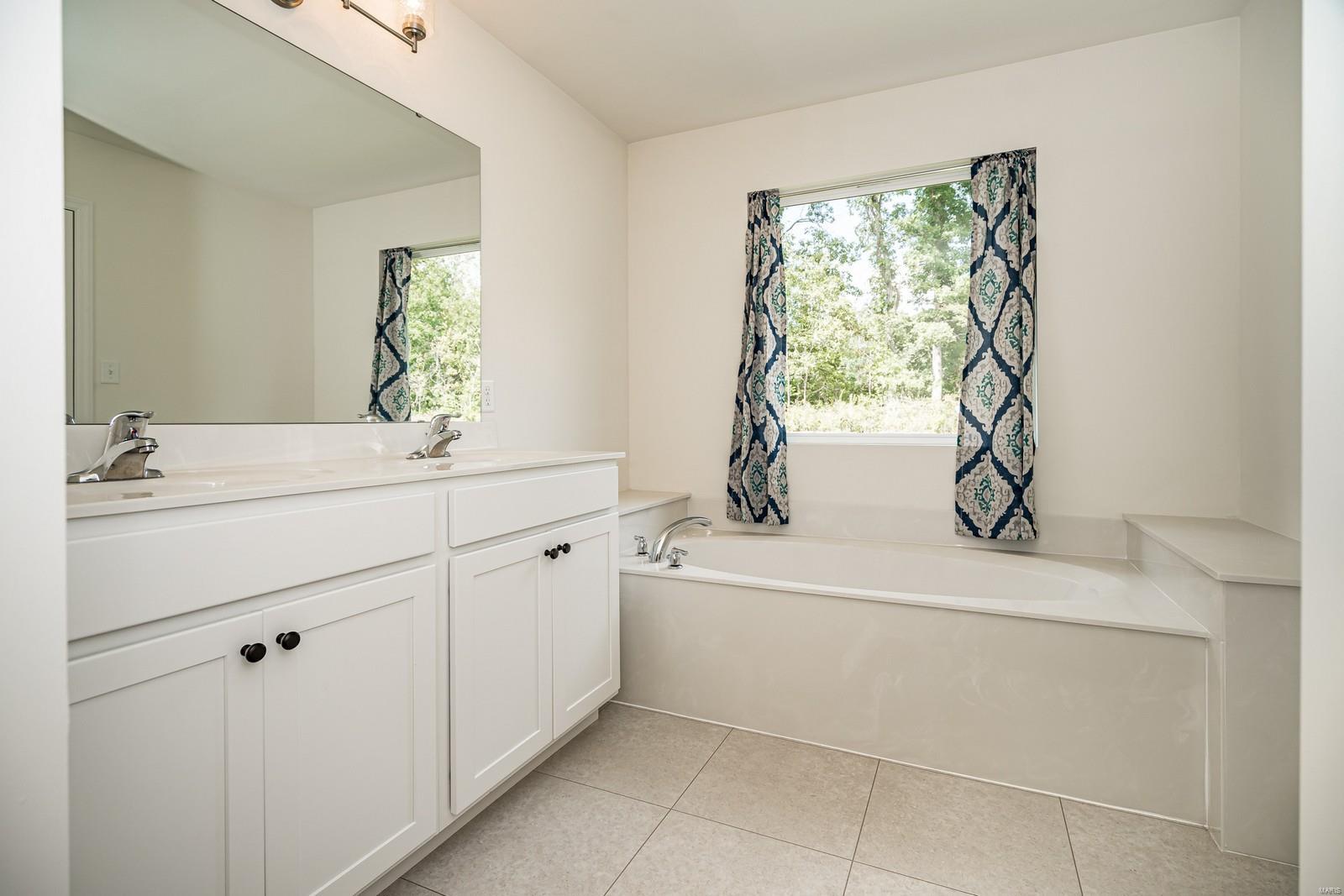 153 Keystone Ridge Drive O'Fallon, MO 63366 - Photo 21 of 25 Gallery Image 21