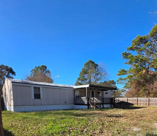 $74,000 | 20989 Renee Drive, Chandler, TX 75758