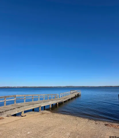 a view of a big yard