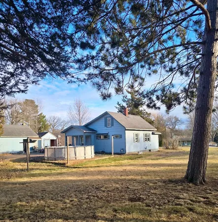 $138,500 | 918 Lindbergh Drive South, Little Falls, MN 56345