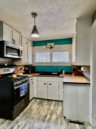 $138,500 | 918 Lindbergh Drive South, Little Falls, MN 56345