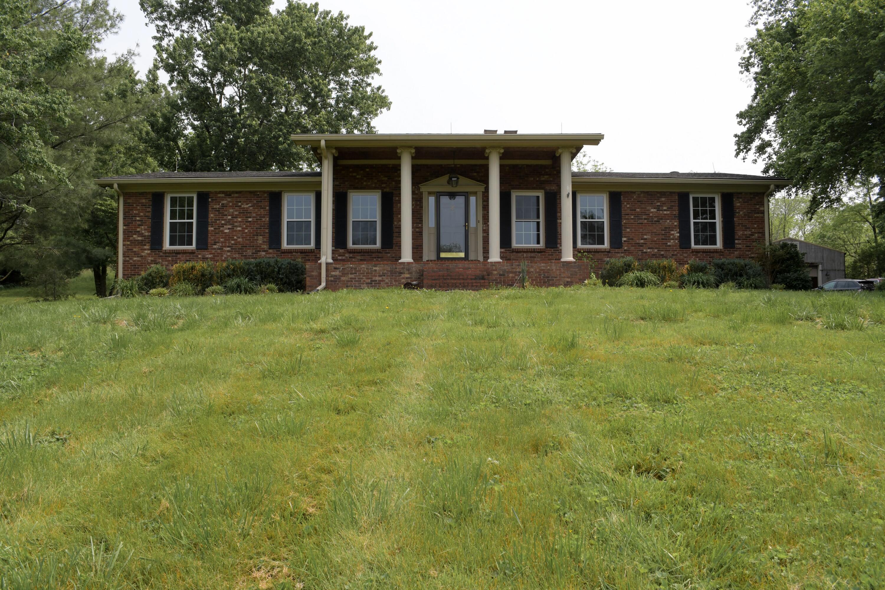 380 L E Junction Road Winchester, KY 40391 - Photo 2 of 82 Outside-14