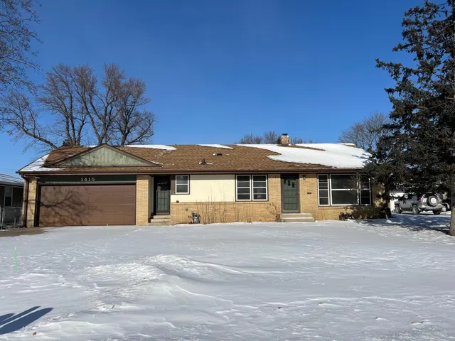 $382,000 | 1415 Burke Avenue West, Roseville, MN 55113