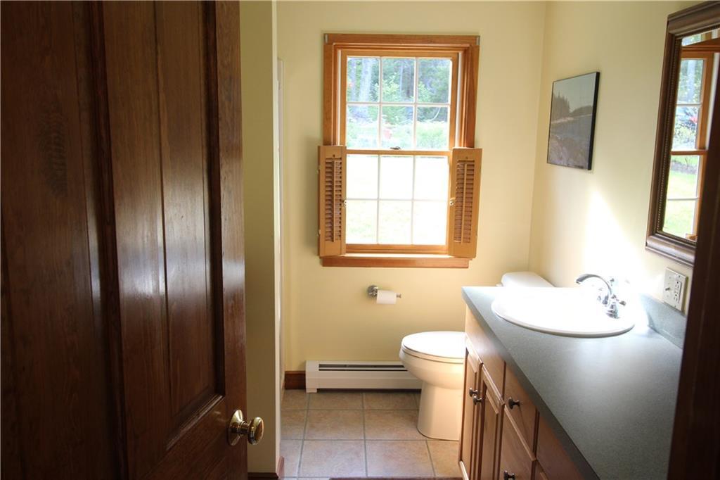 162 Atlantic Quarry Road Spruce Head, ME 04859 - Photo 10 of 33 First floor bath.