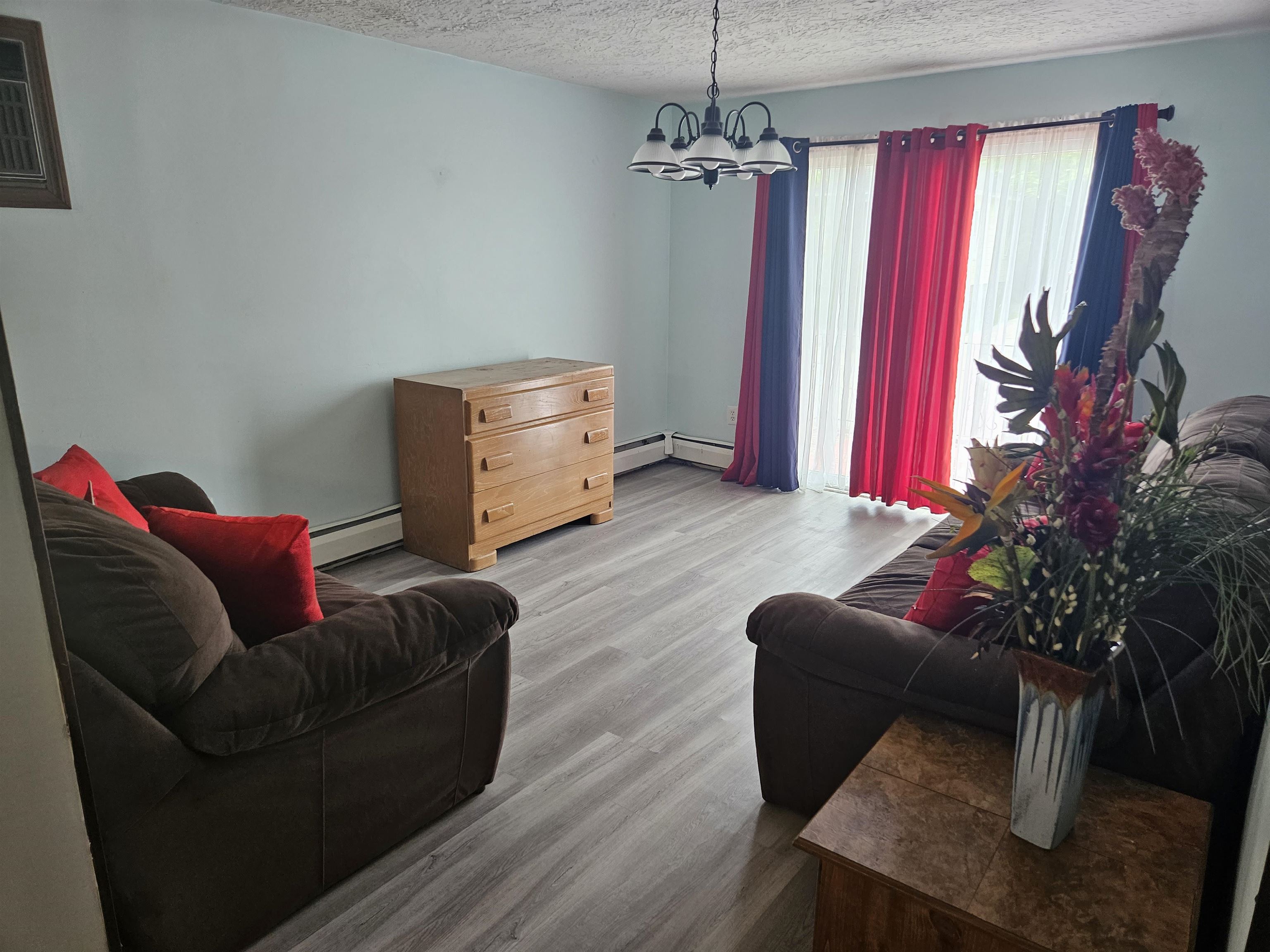 82 Cumberland Street, Unit 1 Manchester, NH 03102 - Photo 5 of 14