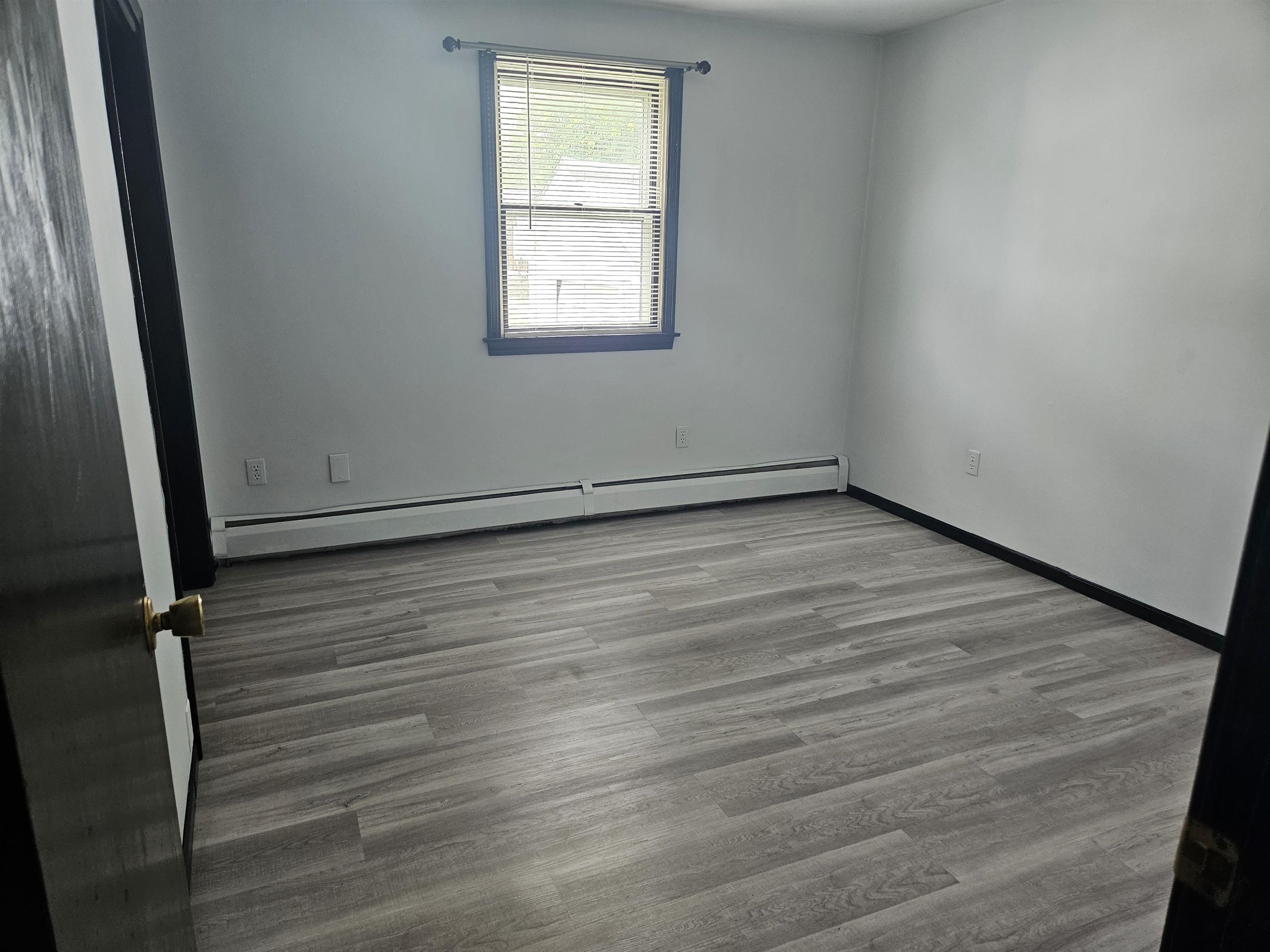 82 Cumberland Street, Unit 1 Manchester, NH 03102 - Photo 9 of 14