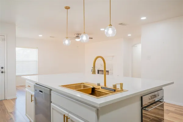 $2,300 | 7246 Wimberly Oaks Lane, Richmond, TX 77407