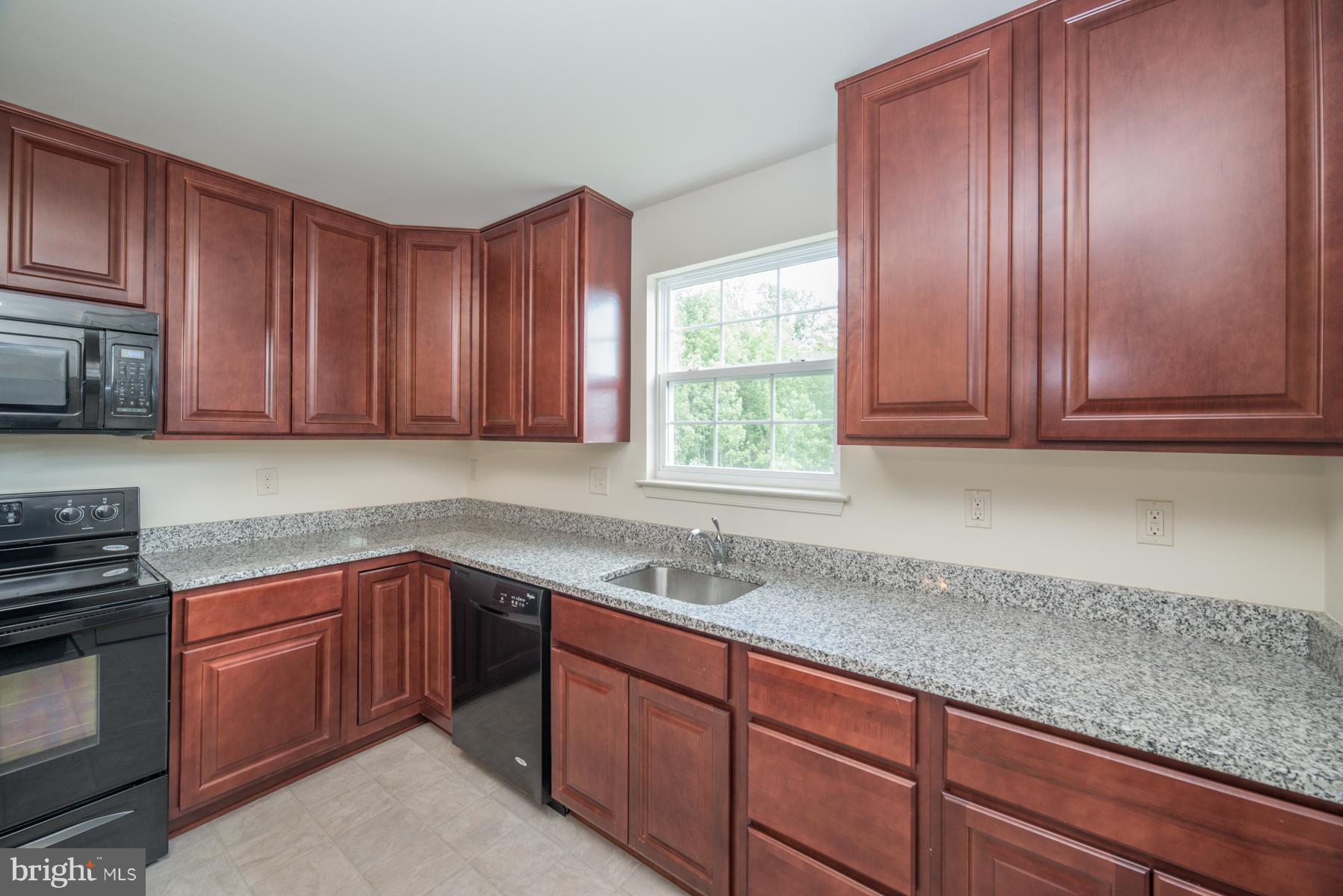 1011 Wampler Road Baltimore, MD 21220 - Photo 11 of 30 Kitchen