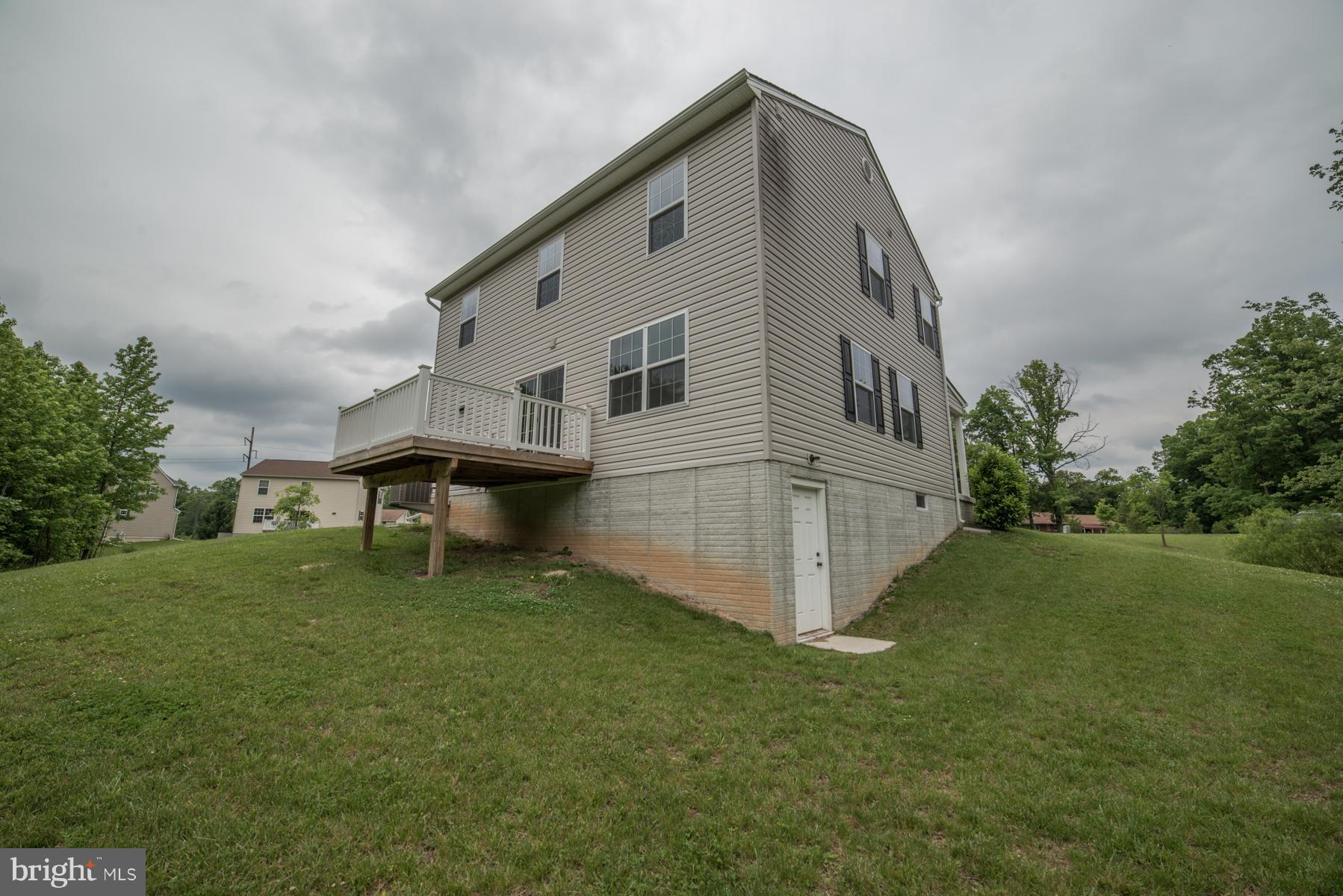 1011 Wampler Road Baltimore, MD 21220 - Photo 29 of 30 Exterior Rear