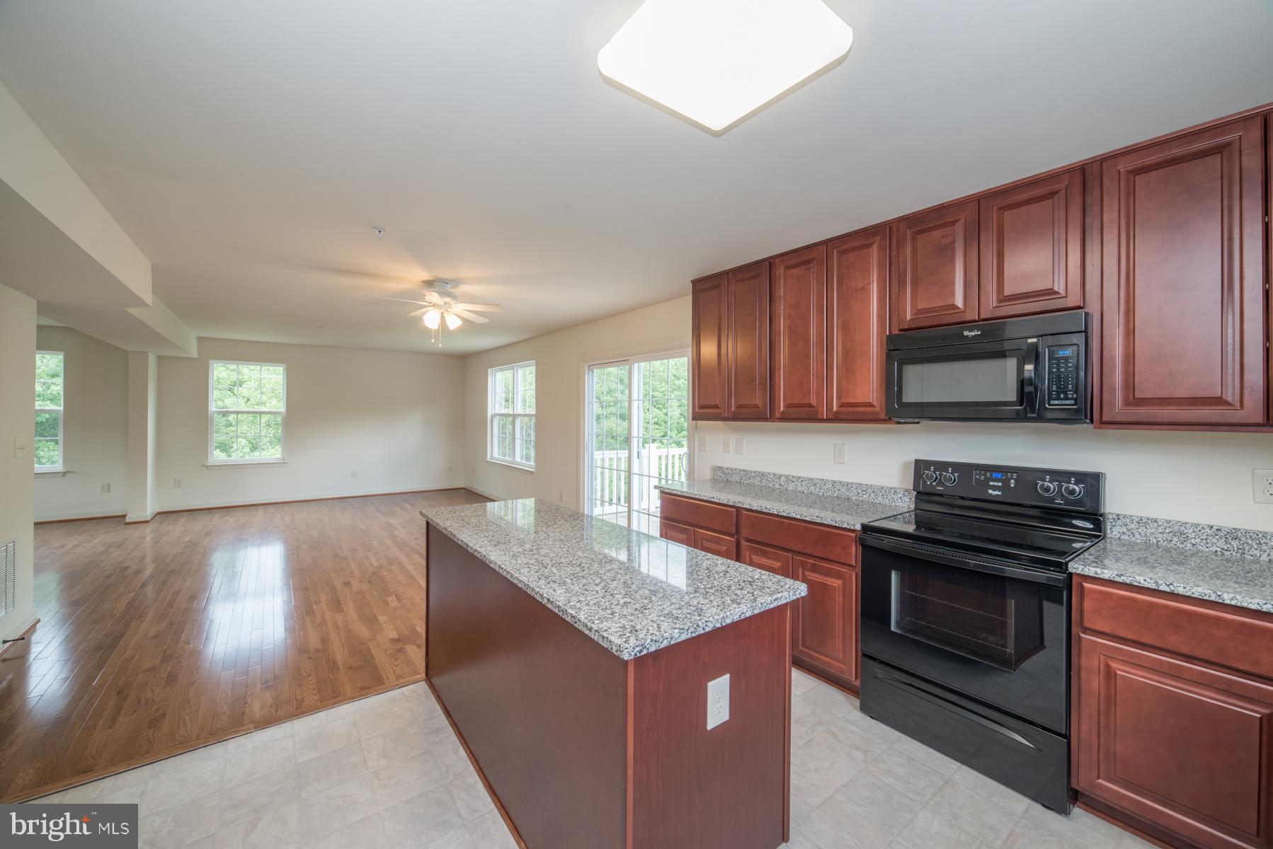 1011 Wampler Road Baltimore, MD 21220 - Photo 10 of 30 Kitchen