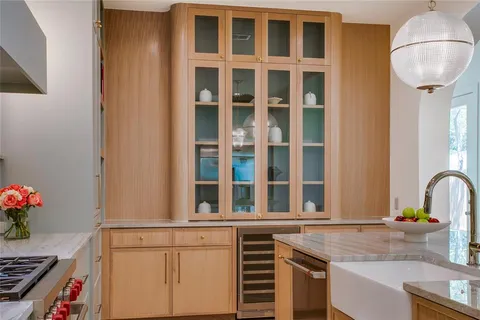 $2,290,000 | 6943 Coronado Avenue, Dallas, TX 75214