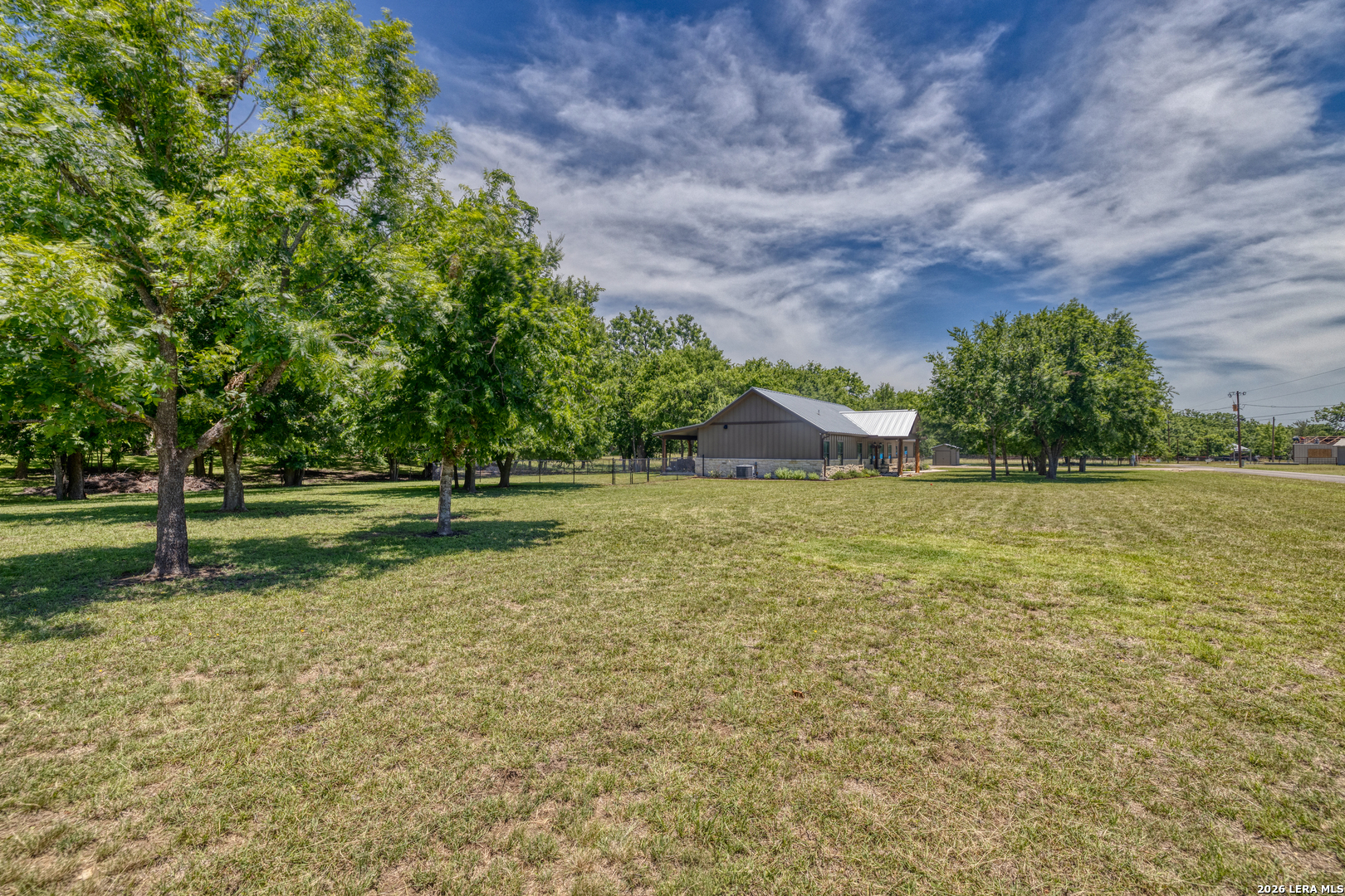 863 Flatrock Circle Rio Frio, TX 78879 - Photo 4 of 35