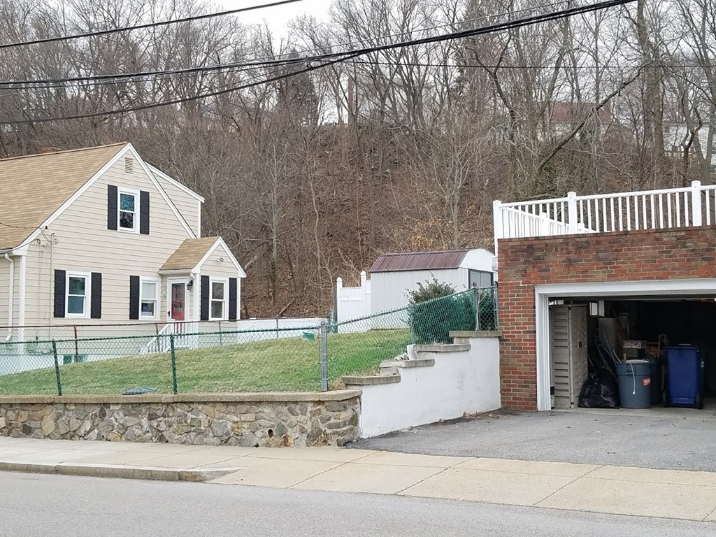 3 Windham Road Boston, MA 02136 - Photo 6 of 24 Gallery Image 6