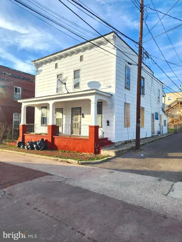 $69,900 | 14 East 4th Street, Cumberland, MD 21502