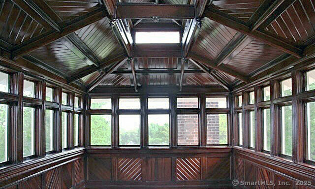 15 Elm Street Groton, CT 06340 - Photo 11 of 40