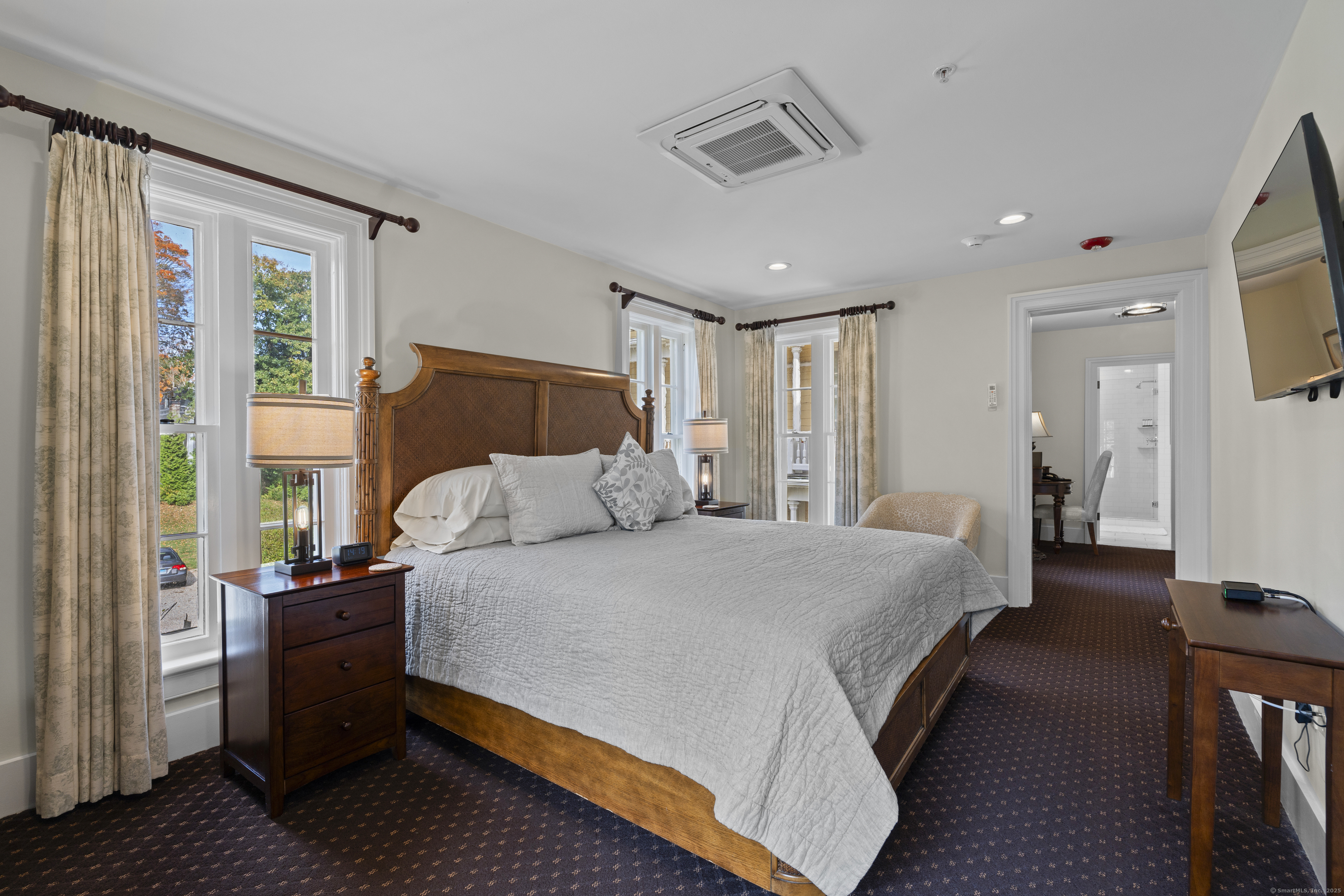 15 Elm Street Groton, CT 06340 - Photo 37 of 40