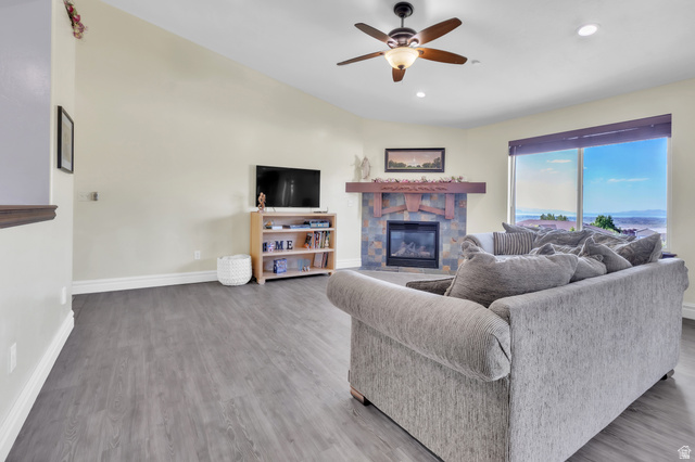 23 Park Drive Elk Ridge, UT 84651 - Photo 11 of 49