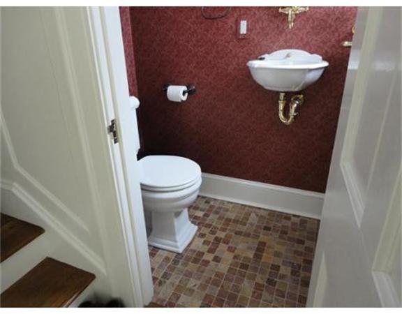 9 Gaskill Road Worcester, MA 01602 - Photo 16 of 27 Gallery Image 16
