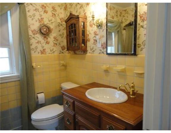 9 Gaskill Road Worcester, MA 01602 - Photo 20 of 27 Gallery Image 20