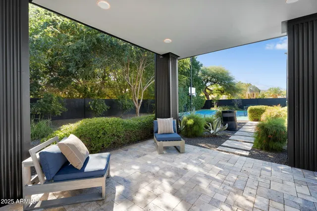 $3,000,000 | 5509 West Soft Wind Drive, Glendale, AZ 85310