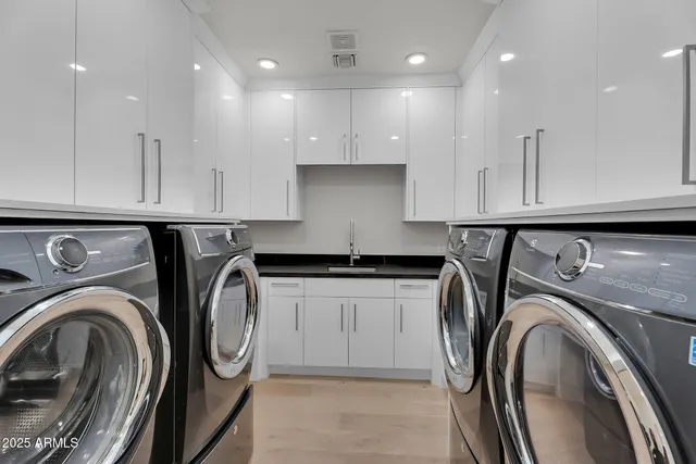 $3,000,000 | 5509 West Soft Wind Drive, Glendale, AZ 85310