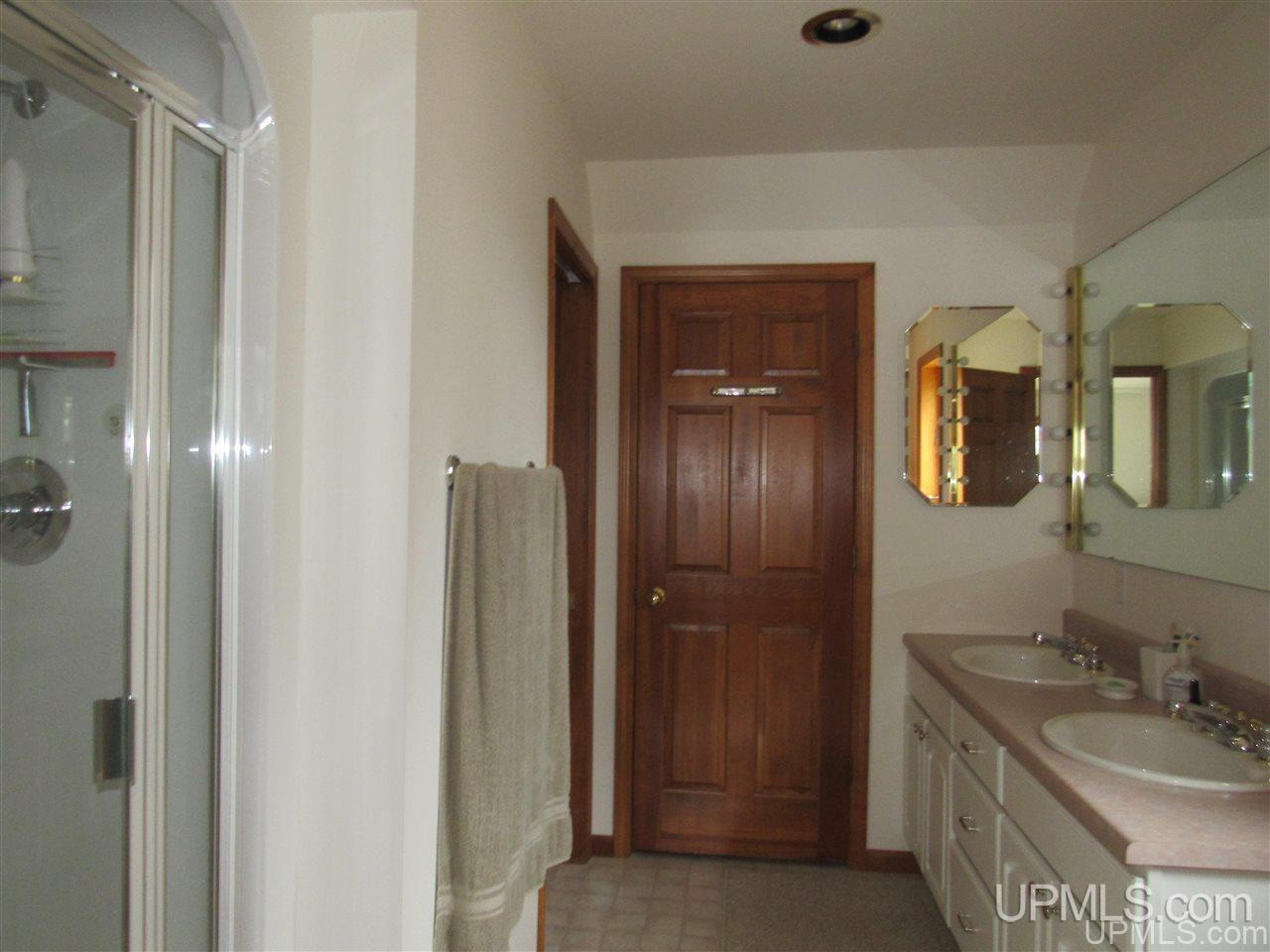 346 Cardinal Red Road Michigamme, MI 49861 - Photo 27 of 40