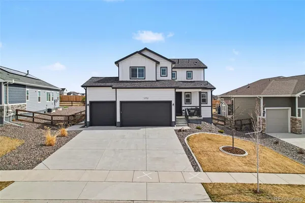 a house view with a outdoor space