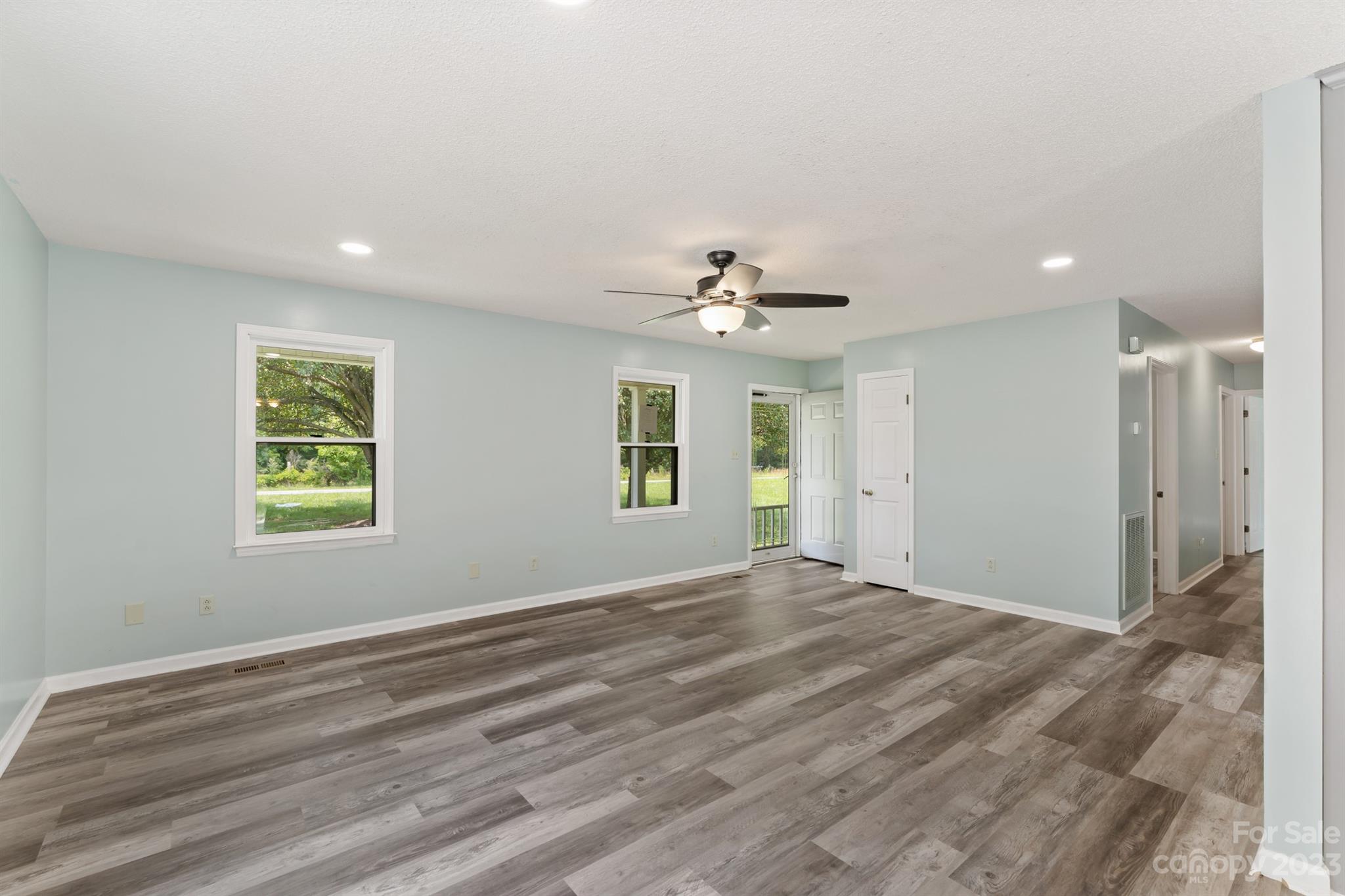 4095 Section House Road Hickory, NC 28601 - Photo 5 of 24 Gallery Image 5
