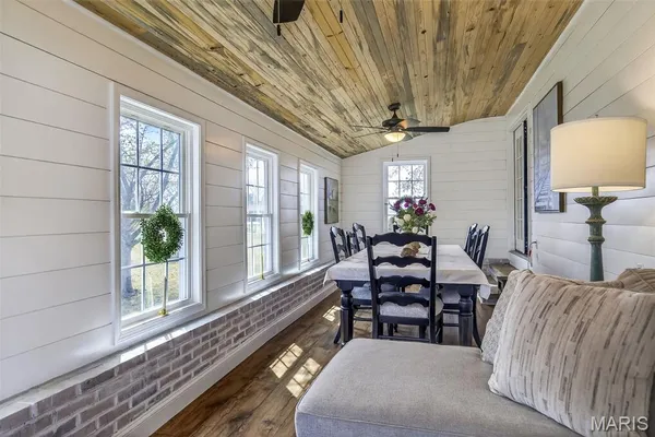 $334,900 | 8864 Highway 61, Ste. Genevieve, MO 63670